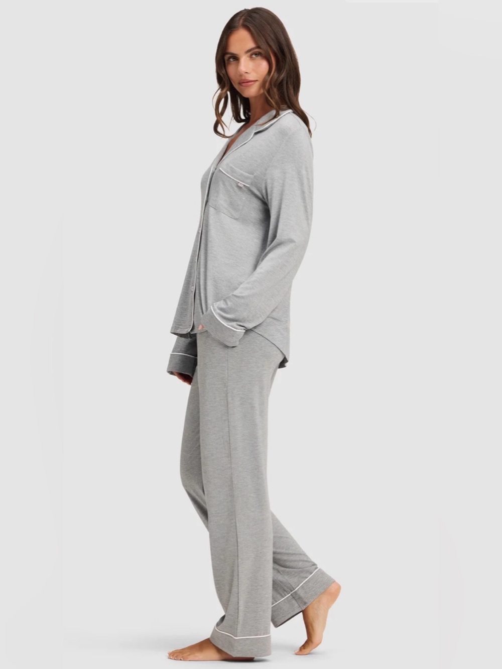 Cozy Earth NWT Grey Bamboo Stretch Knit Pajama Set Long Sleeve Quiet Luxury
